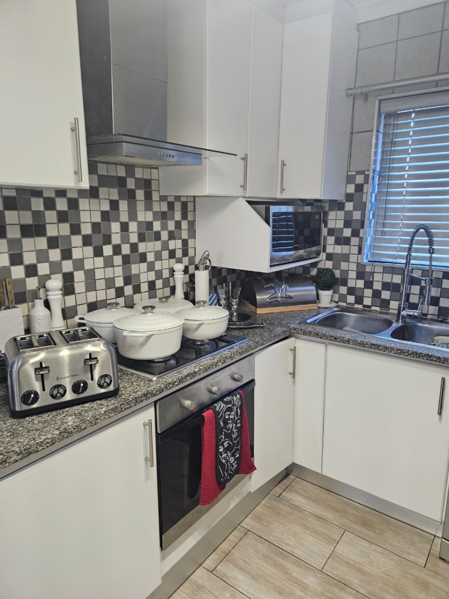 2 Bedroom Property for Sale in Strelitzia Park Eastern Cape